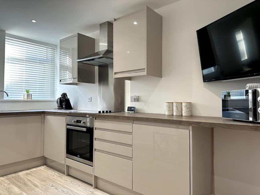 Cosy 1 Bedroom Apartment In คาร์ดิฟฟ์ ภายนอก รูปภาพ