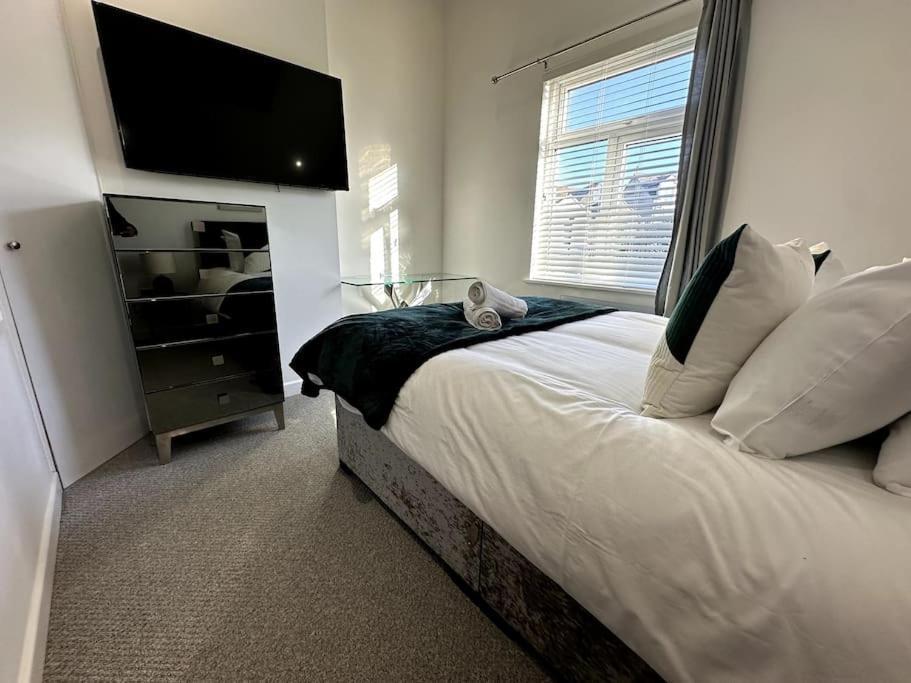 Cosy 1 Bedroom Apartment In คาร์ดิฟฟ์ ภายนอก รูปภาพ